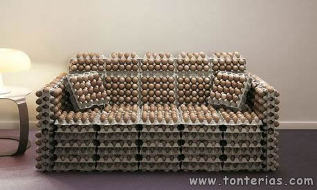 Sofá de huevos