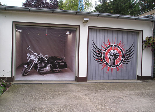 Foto gigante adhesiva para garaje de una motocicleta