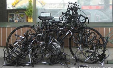 Bicicleta con candados