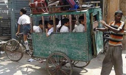Autobus escolar indio
