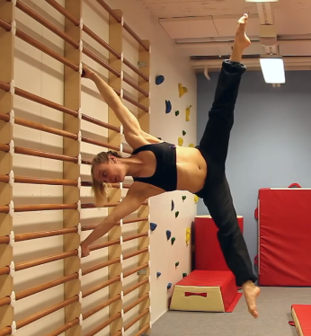 24 demostraciones de fuerza y flexibilidad femenina
